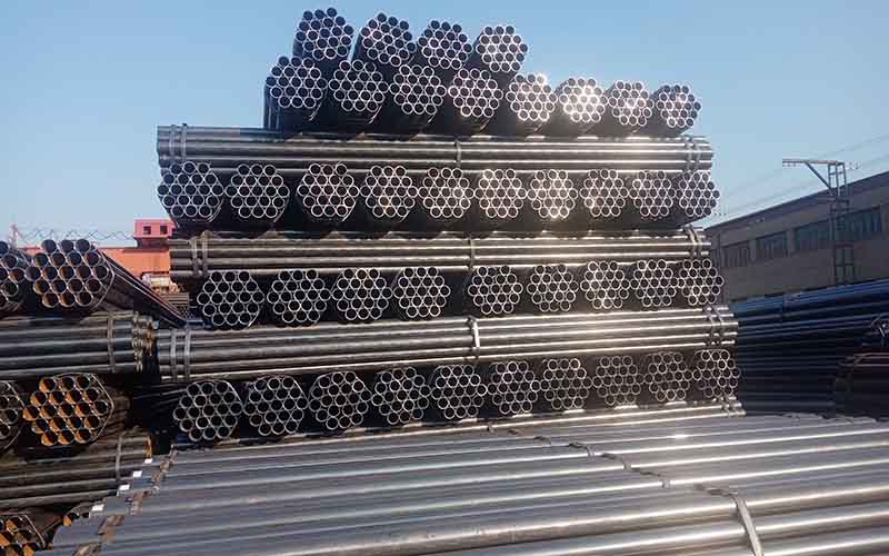 ASTM A252 Carbon Steel Pipe (2).jpg